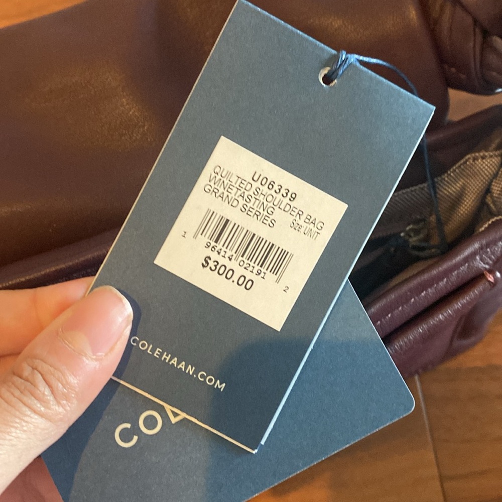 Like New Cole Haan quilted bag - Picture 6 of 7